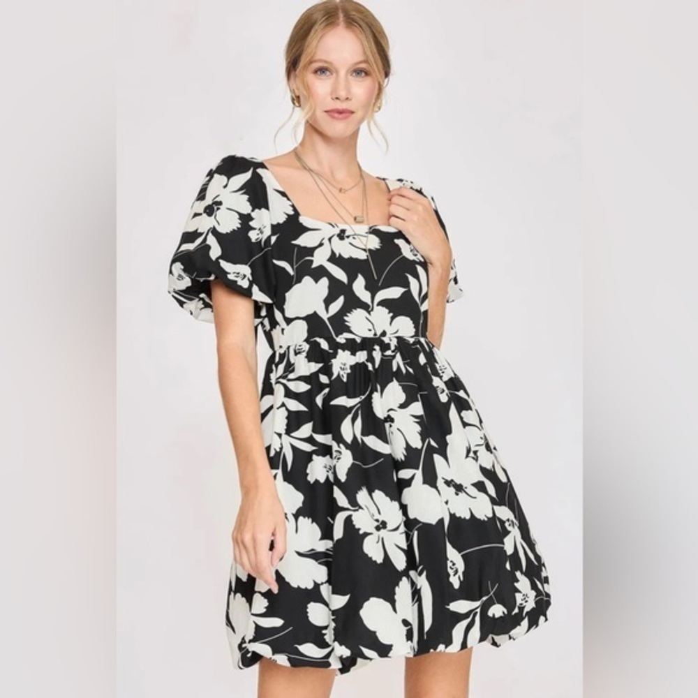 Umgee Floral Black and White Dress - Picture 1 of 7